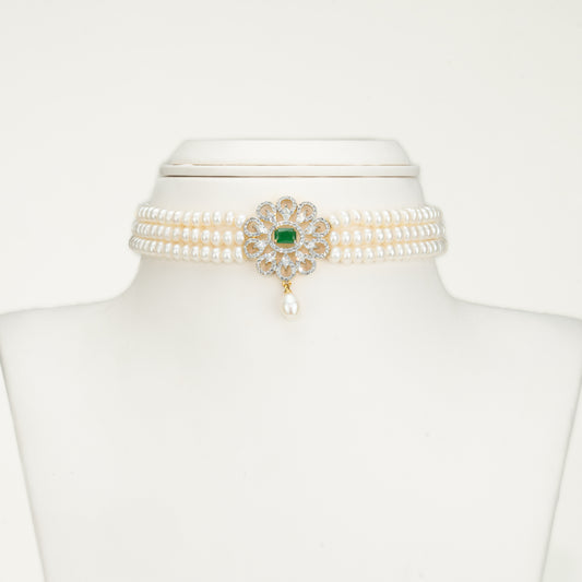 Adorable Green Stone Freshwater Pearls Choker Set