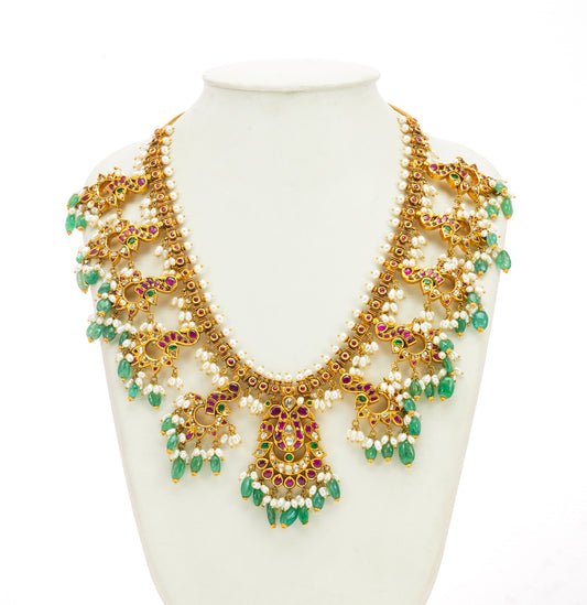 Enchanting Kundan Guttapusalu Necklace Set