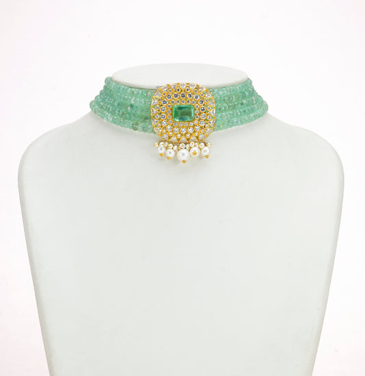 Striking Stone Emerald Choker