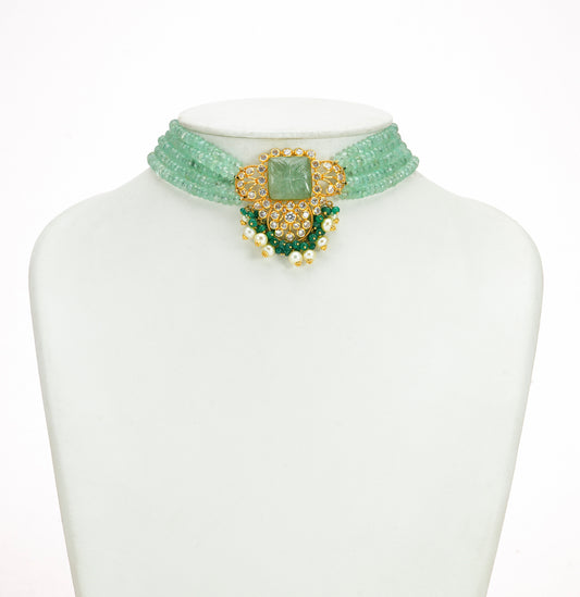 Delicate Emerald Kundan Choker