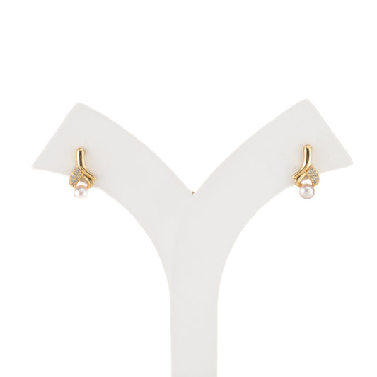 Subtle White Stone Pink Drop Freshwater Pearl Earrings