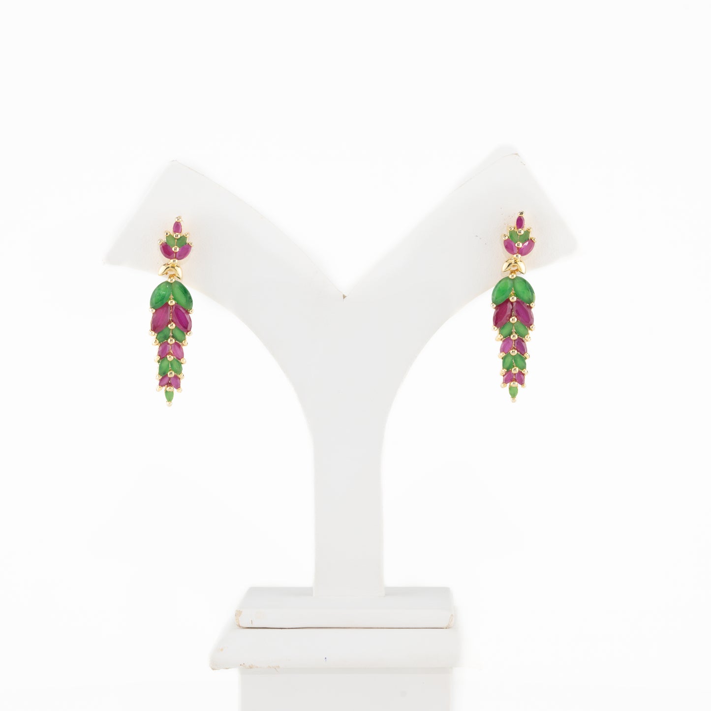 Adorable Fancy Red And Green Dangling Earring