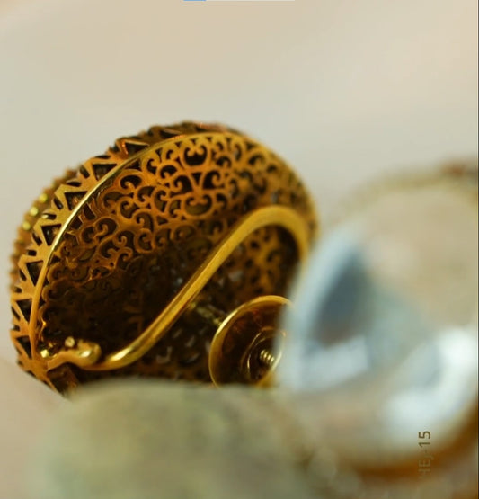 Gleaming Polki Earing