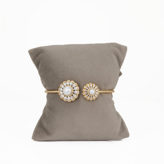 Delicate Mix White Freshwater Pearl Bracelet