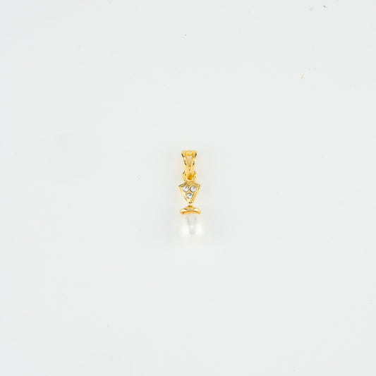 Stylish White Stone Drop Freshwater Pearl Locket