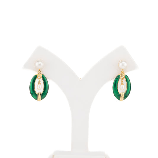 Minimalist Freshwater Pearl Stud Earrings