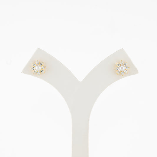 Everyday White Stone Freshwater Pearl Stud Earrings