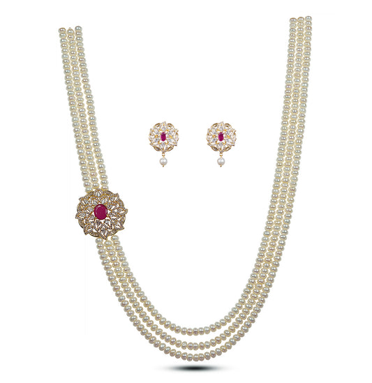 Exceptional Red Stone Side Pieces Freshwater Pearl Necklace Set