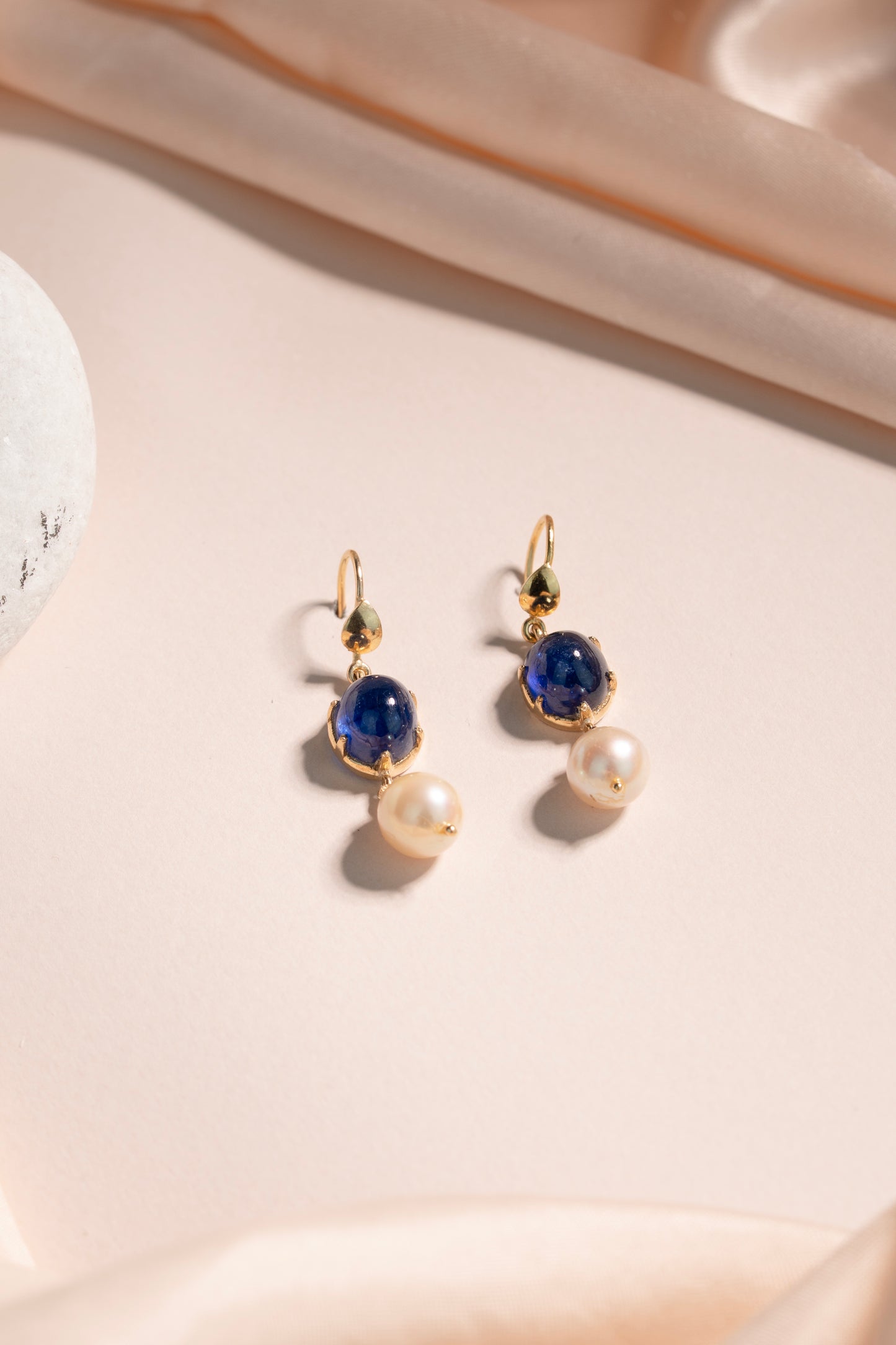 Elegant Royal Blue Sapphire & Freshwater Pearl Drop Stone Earrings