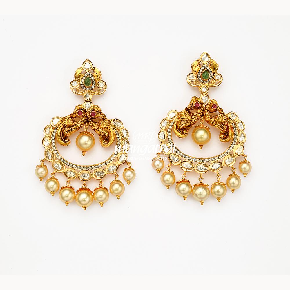 Elegant Gold Stone Earring