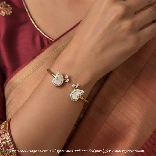 Comfortable White Freshwater Pearl Bracelet