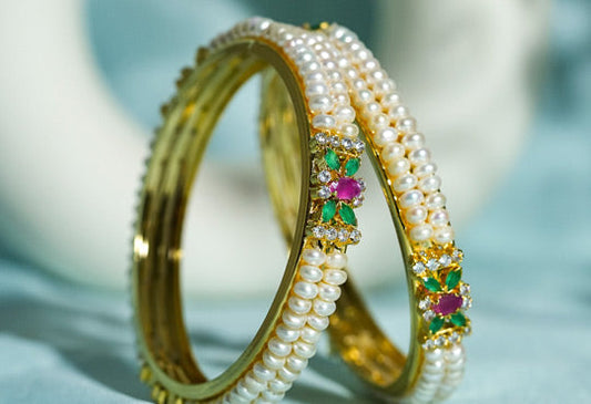 7 Things to Keep in Mind When Choosing Moti Bangles