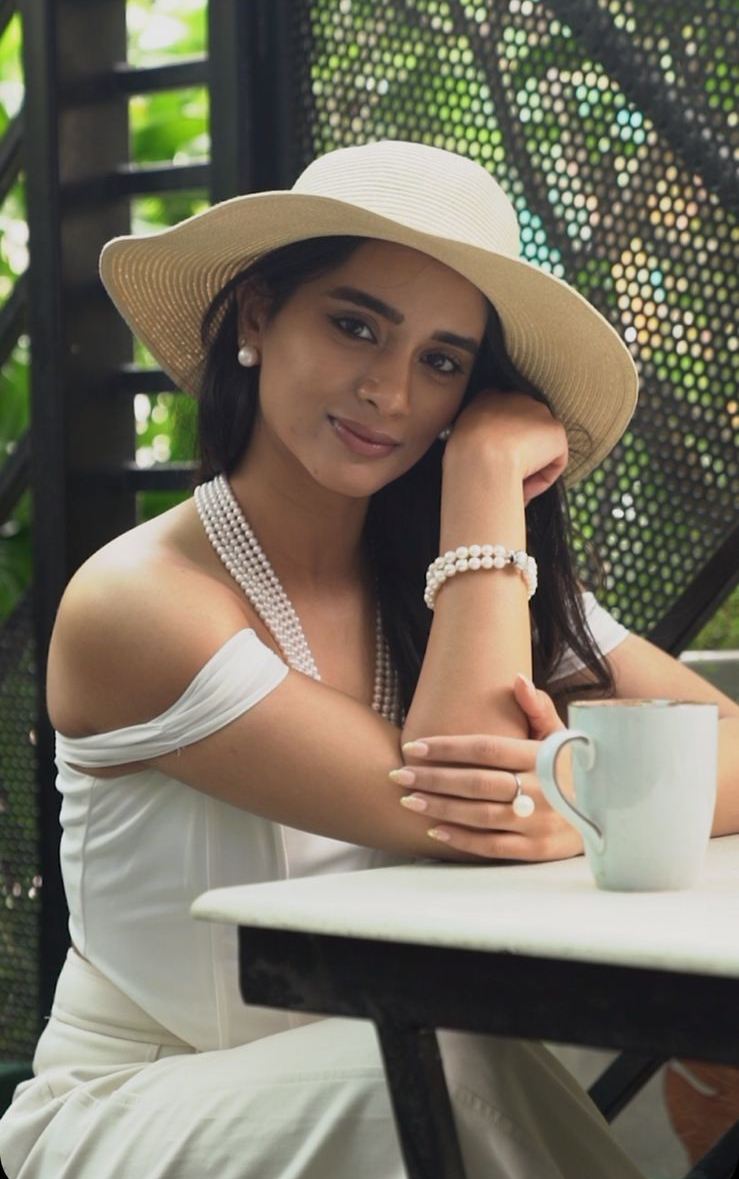 Gifting Guide: How to Choose the Perfect Simple Pearl Necklace for Rakhi