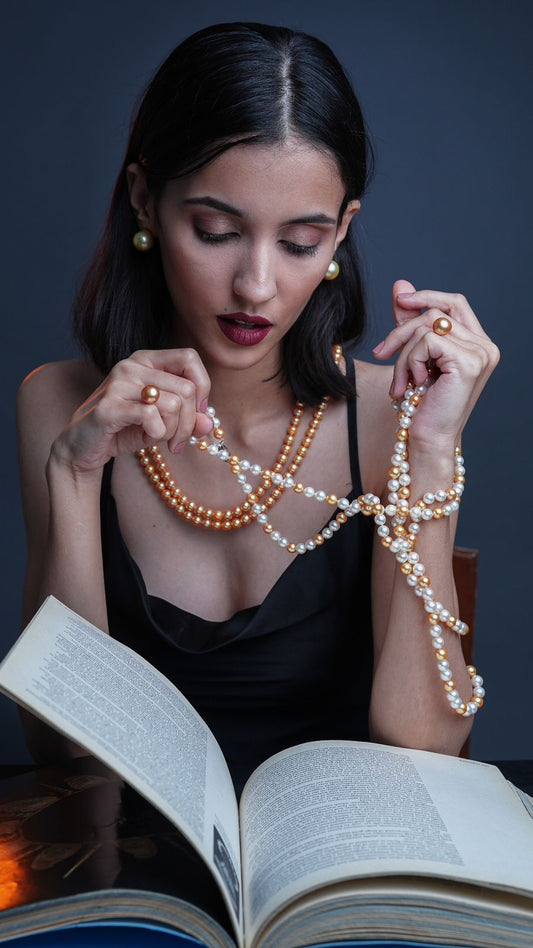 Dress Up or Down: The Akoya Pearl Necklace for Every Style