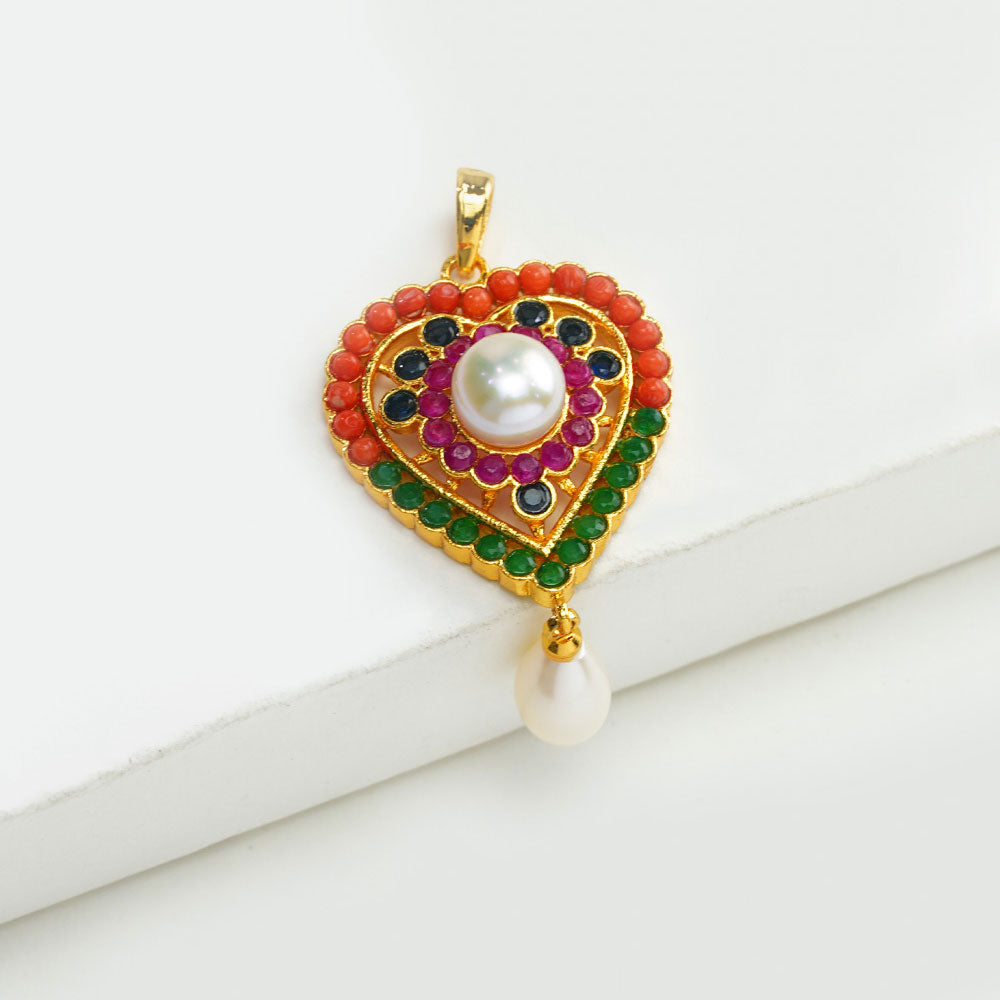 How to Style a Pearl Locket with Any Outfit