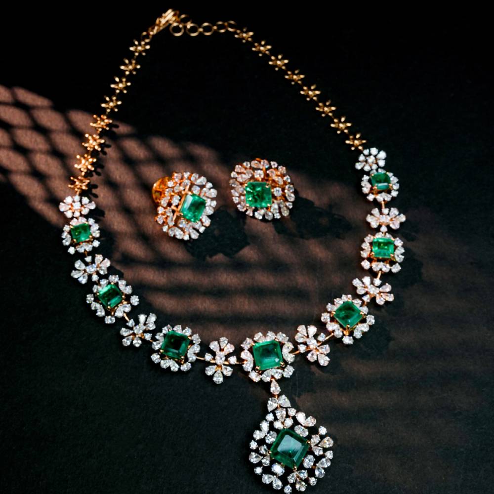 Look Fabulous in 2025: How Diamond Jewellery Set Can Upgrade Your Style Game