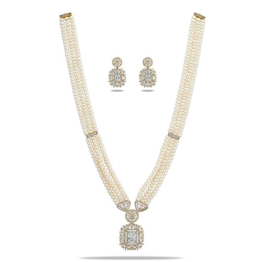 How to Style Pearl Set: A Guide to Casual and Formal Looks