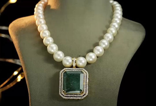 Time-Tested Elegance: How to Wear and Style Victorian Pearl Necklaces
