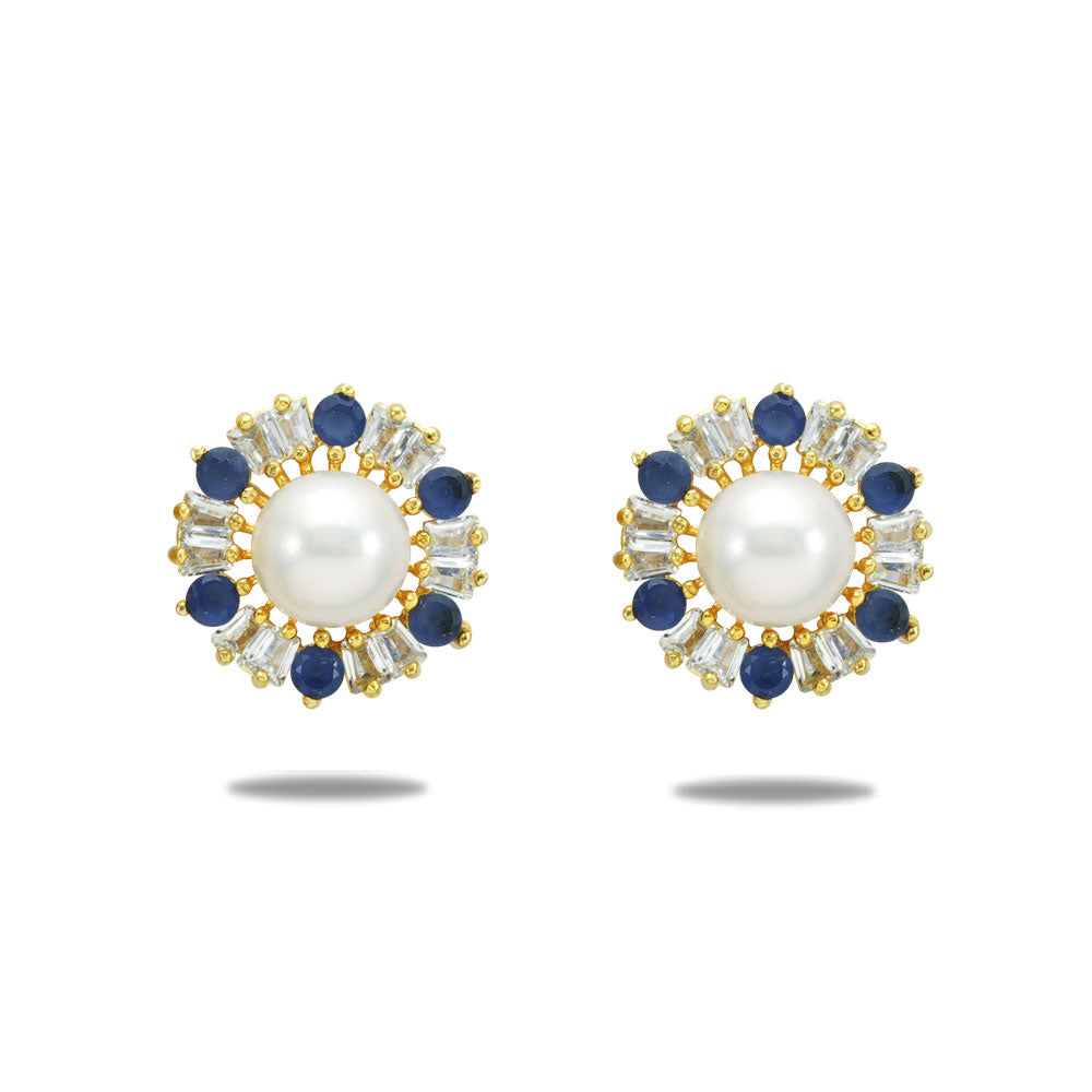 Trending Pearl Earring Styles in 2025: What’s In and What’s Out?