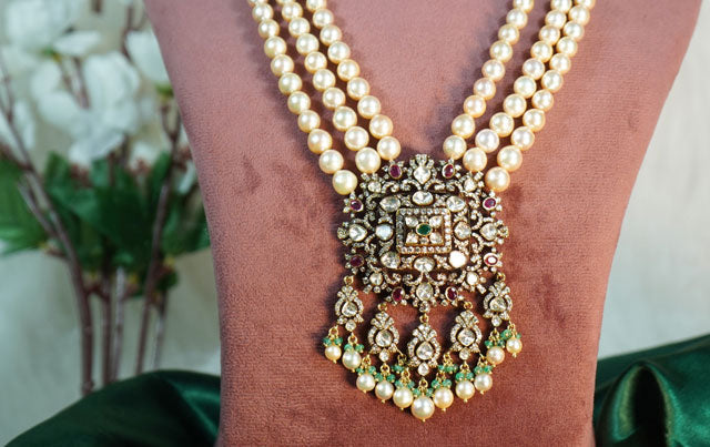 Where can I buy a good polki jewelry collection in Hyderabad?