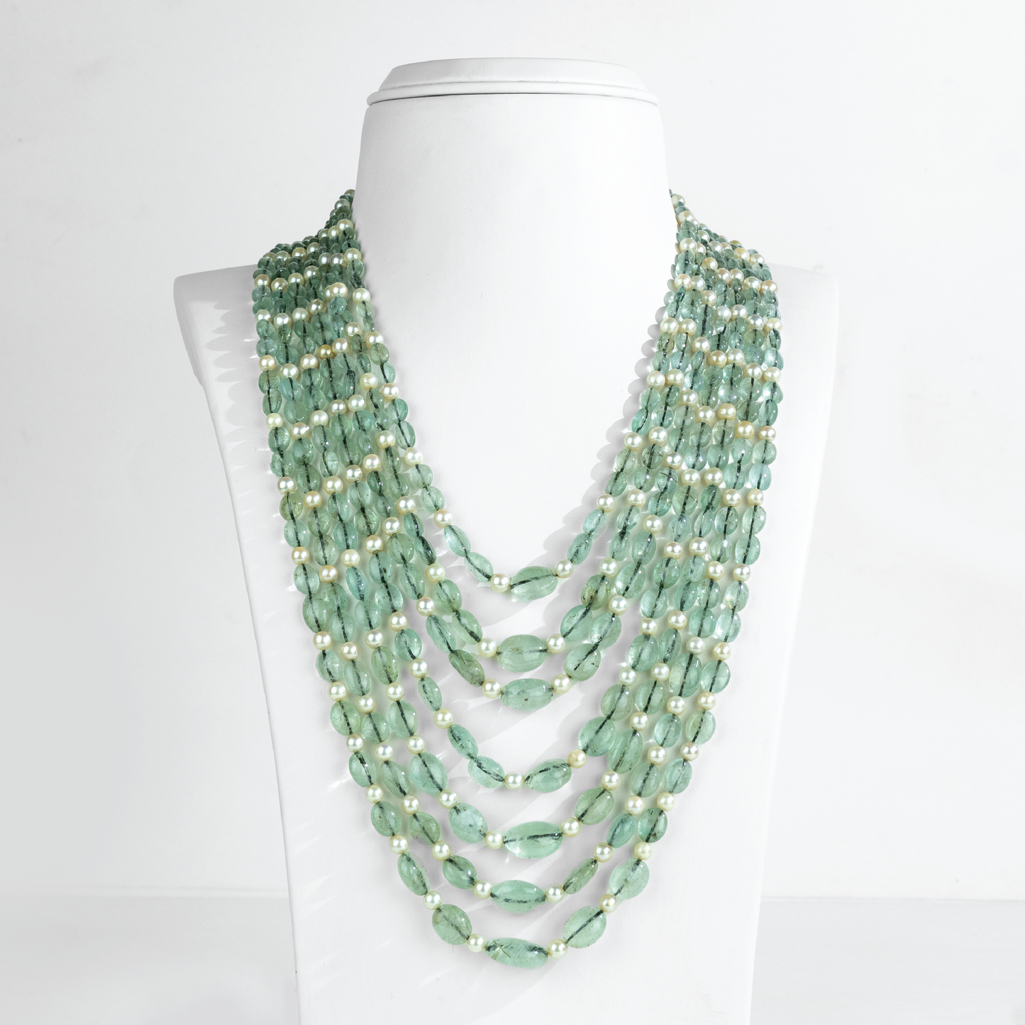 Natural Green Emerald  And 0.5-0.6mm Cream Round Saltwater Akoya Pearls Necklace Set - AA  Quality
