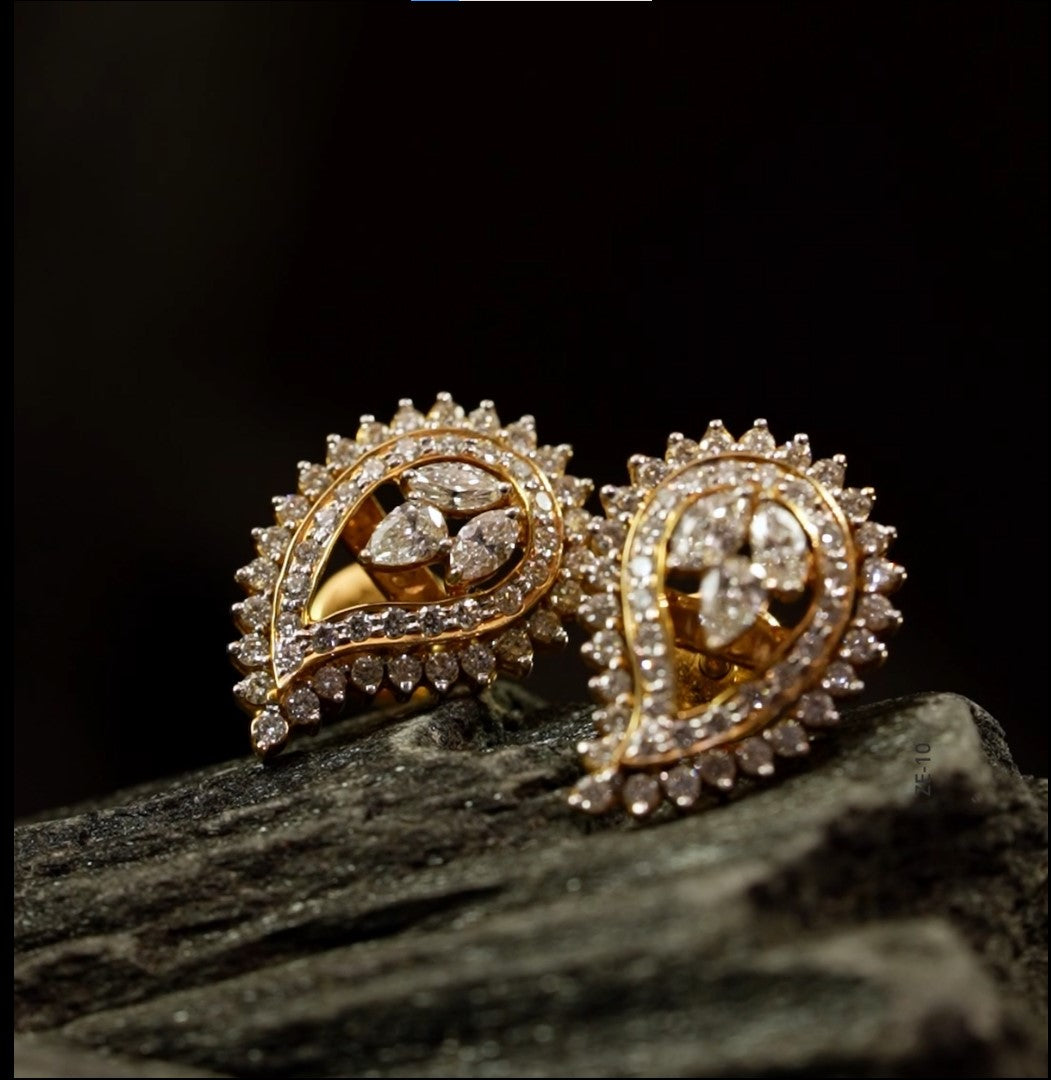 Subtle Diamond Earring