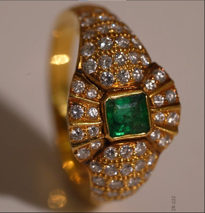 Opulent Diamond Ring