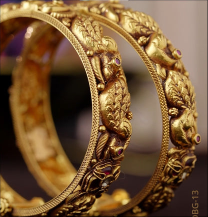 Nakshi Gold Bangle