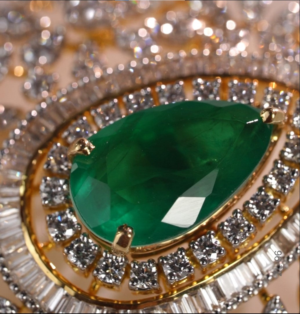 Delicate Emerald Diamond locket