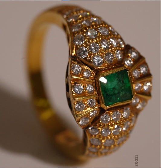 Opulent Diamond Ring