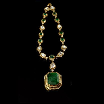 Luxurious Emerald Polki Necklace