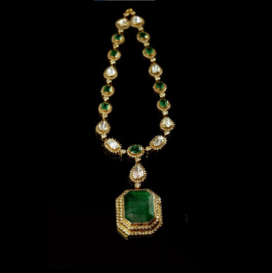 Luxurious Emerald Polki Necklace