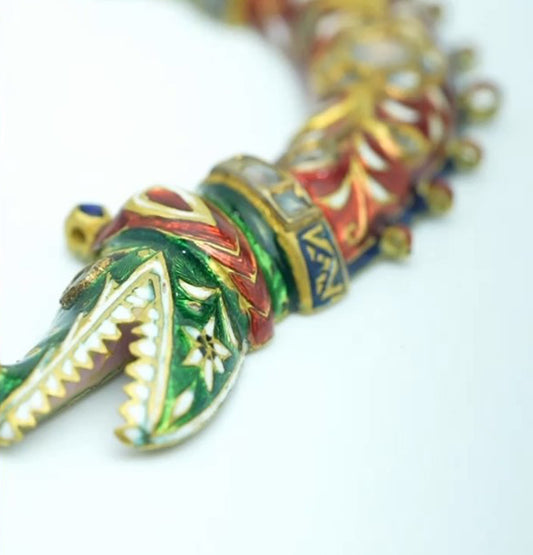 Slender Kundan Pendent