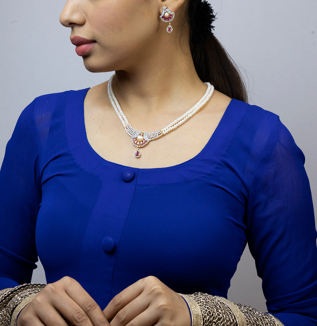 Sparkling Red Stone Freshwater Pearl Necklace Set