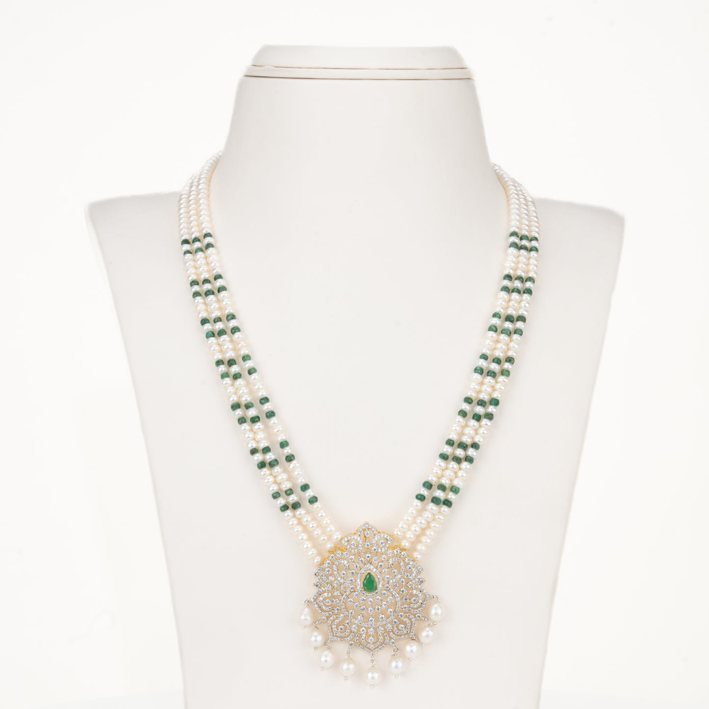 Natural Emerald With Button Freshwater Pearl Necklace Set