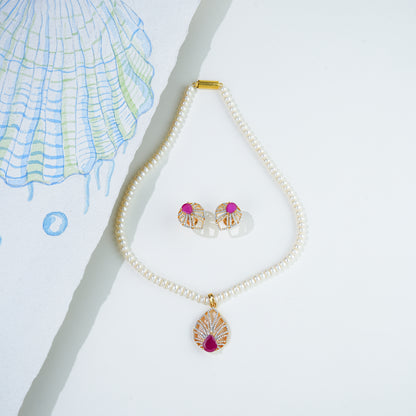 Stunning Red Stone Freshwater Pearl Necklace Set