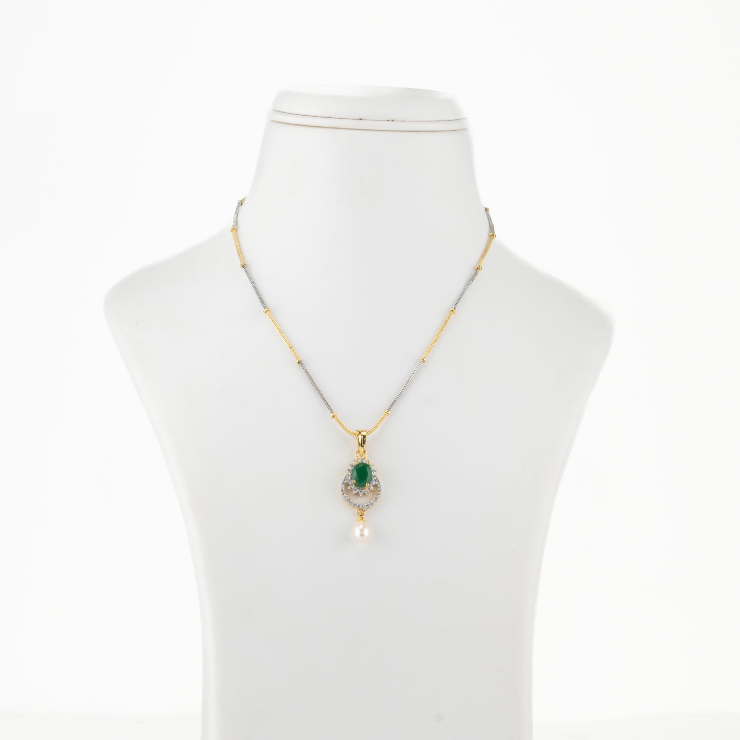Exotic Green Stone Freshwater Pearl Necklace Set