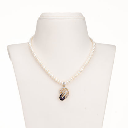 Lavish Blue Stone Freshwater Pearl Necklace Set