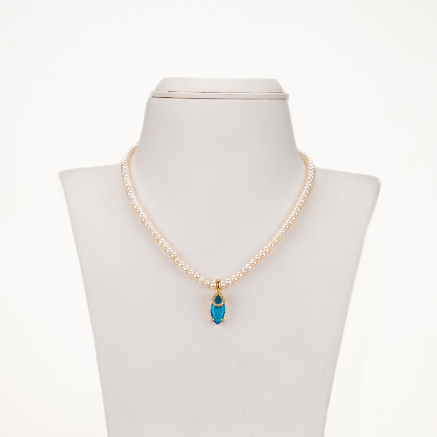 Clustered Blue Stone Freshwater Pearls Necklace Set