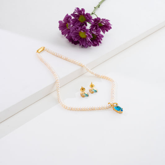 Clustered Blue Stone Freshwater Pearls Necklace Set