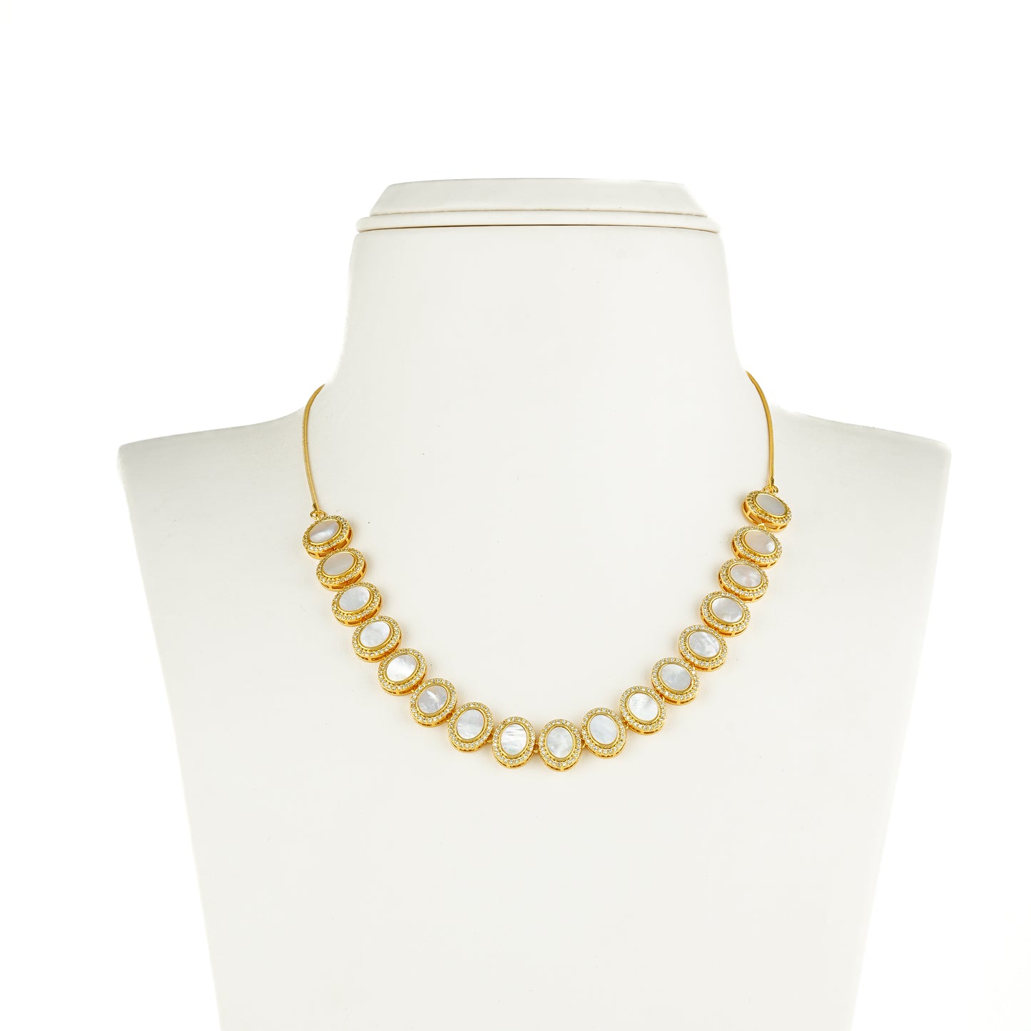 Glamorous Near Round Pearl Choker Set