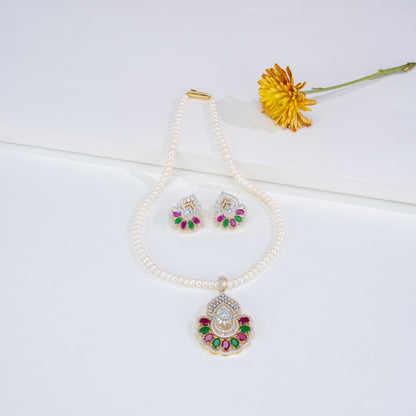 Favorite Red Green Freshwater Pearl Necklace Set