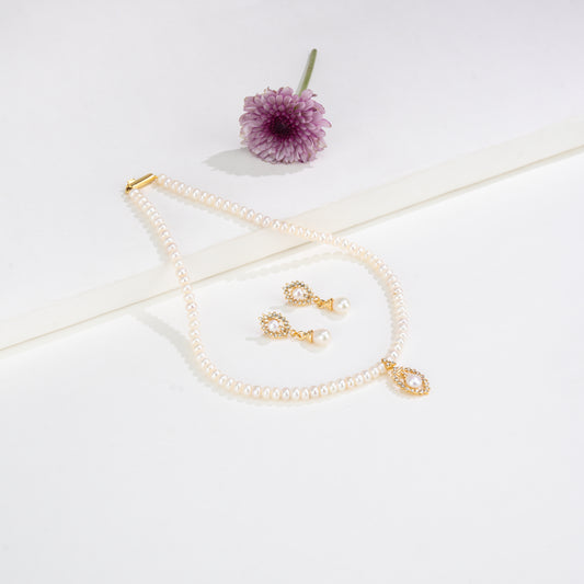 Dramatic White Stone Freshwater Pearl Necklace Set