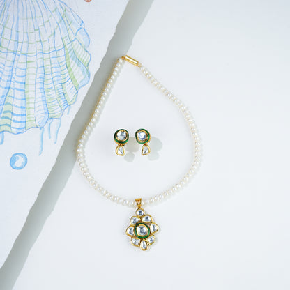 Soulful White Stone Freshwater Pearls Necklace Set