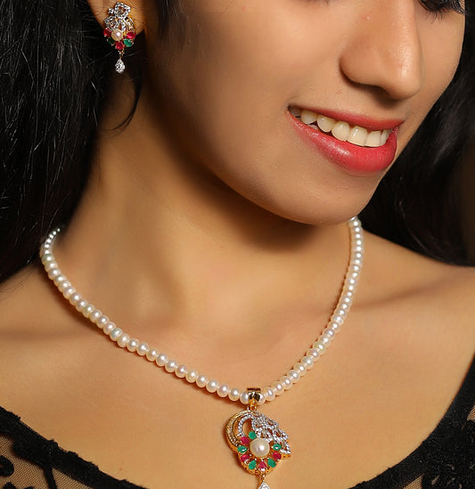 Brilliant Red Green Freshwater Pearls Necklace Set