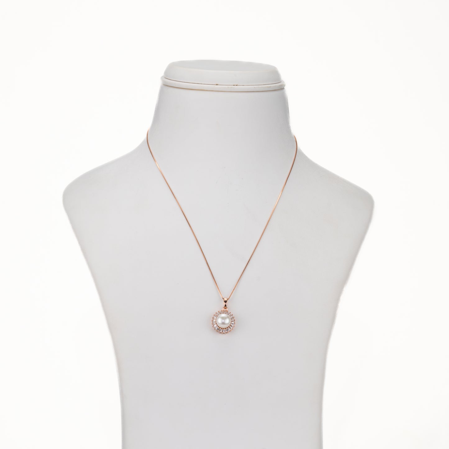 Charming Silver Rose Gold Freshwater Pearl Necklace Set