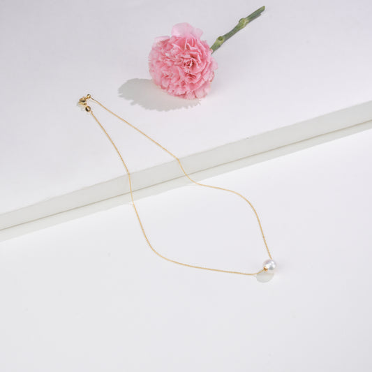 Classic White Round Freshwater Pearl Necklace