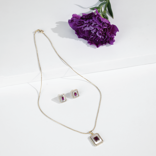 Graceful Red Stone Freshwater Pearl Necklace Set