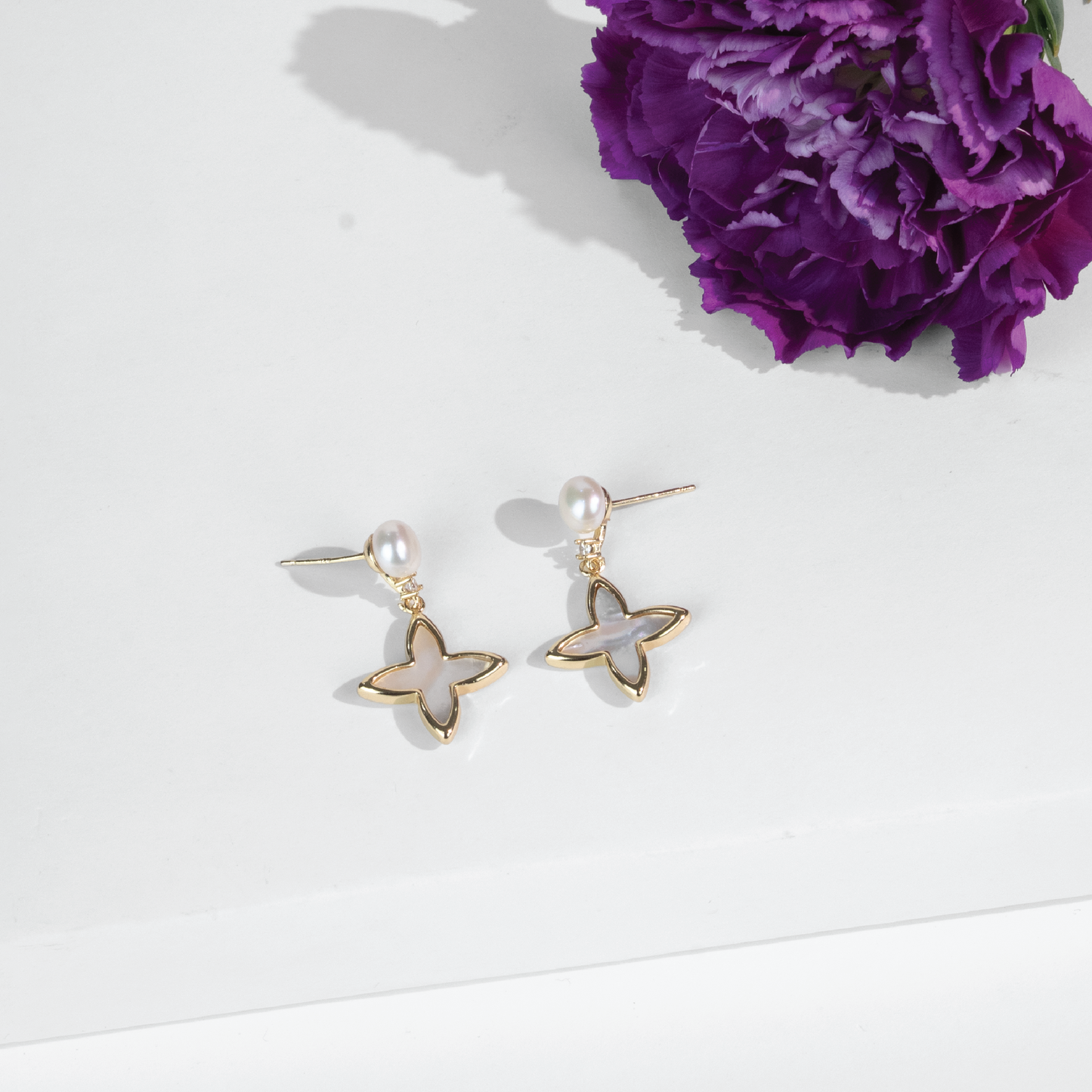 The Blossom Elegance Pearl Earring Gift Box