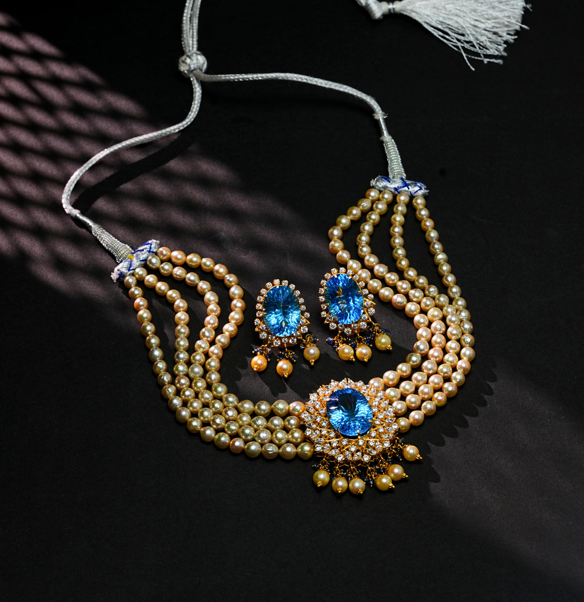 Miniature Akoya Pearl And Amethyst Stone Choker Set